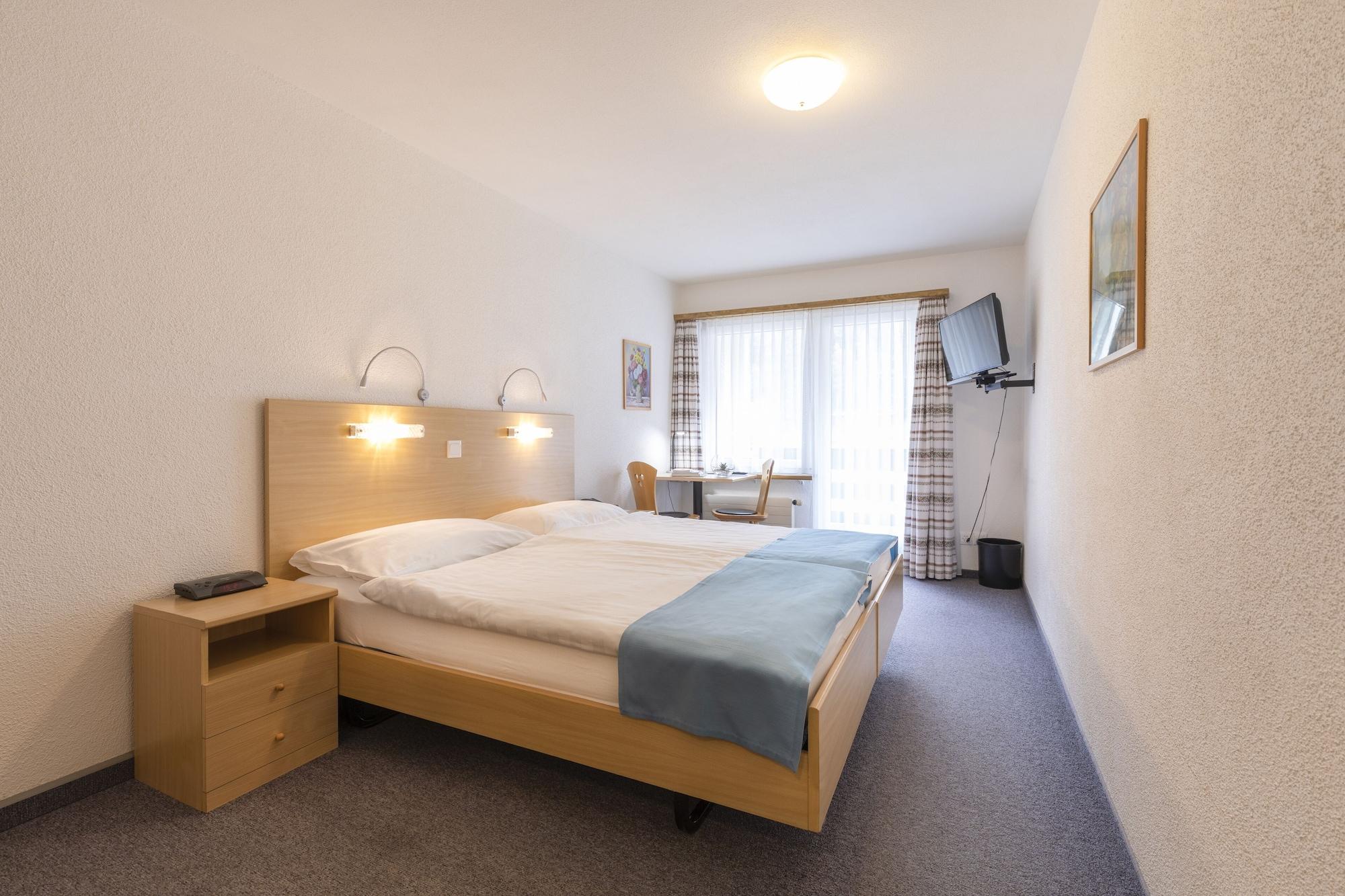 Hotel Sonne St. Moritz 3* Superior Exterior photo